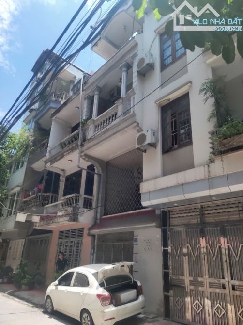 PHÂN LÔ. VỈA HÈ. Ô TÔ VÀO NHÀ.PHỐ KIM ĐỒNG. HOÀNG MAI. 45m. 4 TẦNG.MT 4M. GIÁ 11 TỶ NHỈNH. - 1