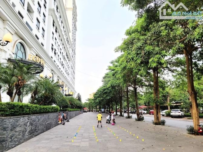 CHUNG CƯ ECO CITY - VIEW VINHOME RIVERSIDE, ĐÀI PHUN NƯỚC, VƯỜN HOA - 2 NGỦ, 2VS - 1