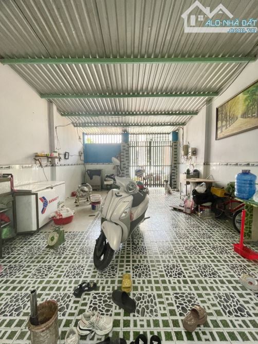 NHÀ 2 TẦNG Ô TÔ ĐỖ CỬA, 92M2 NGANG 5 MÉT NHÀ CÒN,THẠNH XUÂN QUẬN 12 - HƠN 3 TỶ - 2