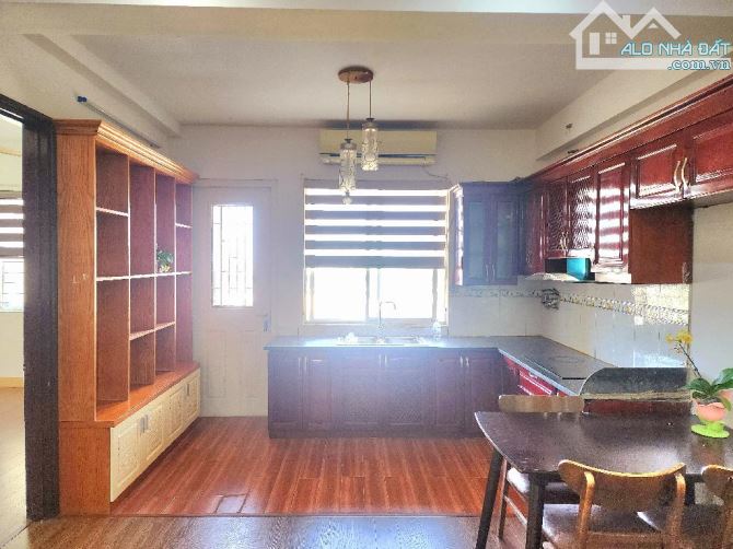 CHUNG CƯ ĐÔ THỊ VIỆT HƯNG - VIEW ĐẸP - Ở   SƯỚNG - TẶNG FULL NỘI THẤT - 2