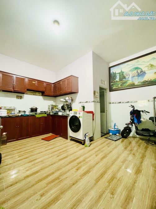 NHÀ 2 TẦNG Ô TÔ ĐỖ CỬA, 92M2 NGANG 5 MÉT NHÀ CÒN,THẠNH XUÂN QUẬN 12 - HƠN 3 TỶ - 3