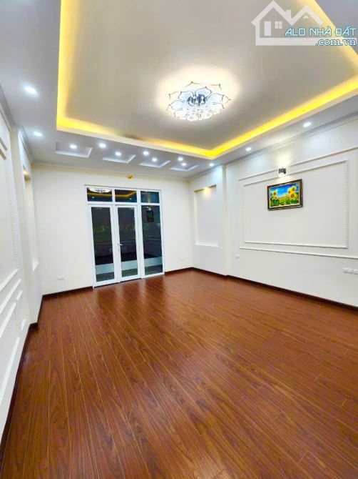 BÁN NHÀ CẦU GIẤY 60M2-5 TẦNG-MT 5M-GIÁ CHÀO 11,6 TỶ-GIÁ THƯƠNG LƯỢNG - 3