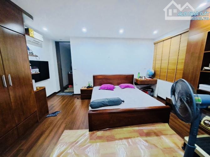 Siêu Phẩm Nhà MP Lớn Quận Hai Bà Trưng 65M2 6T Thang Máy MT 5M, KD Sầm Uất Giá 27.5 Tỷ - 3