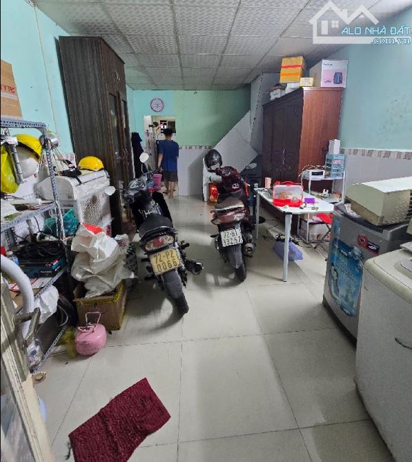 Nhà Tân Phú - Sơn Kỳ 33m2 thực tể 42m2 -2 tầng chỉ 3TỶ 3 TL - Nhà gần Lê Trọng Tấn, TKTQ - 3