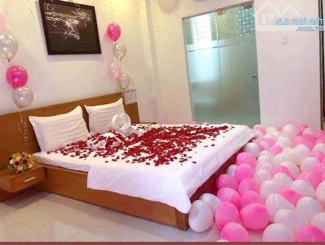 KHÁCH SẠN 6 TẦNG QUẬN 12, Mặt tiền đường Lê Văn Khương - 4