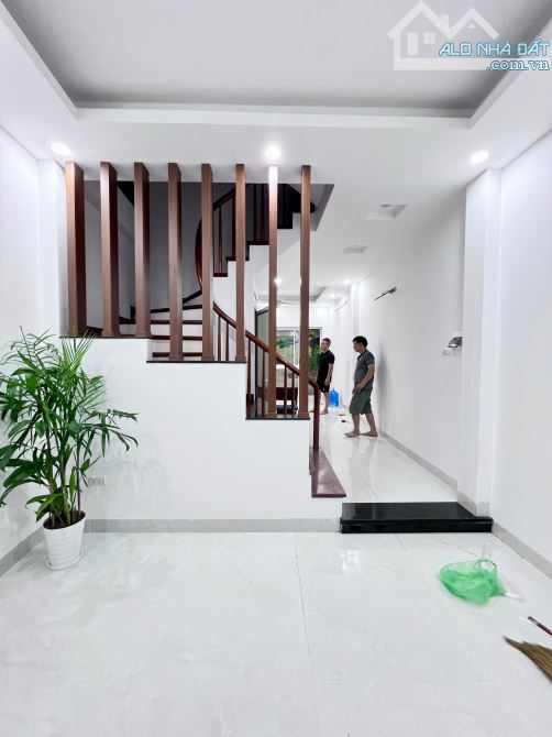 NHÀ ĐẸP KHU PHÂN LÔ LÊ TRỌNG TẤN THANH XUÂN: 38M2, 5 TẦNG, 10,9 TỶ - 4