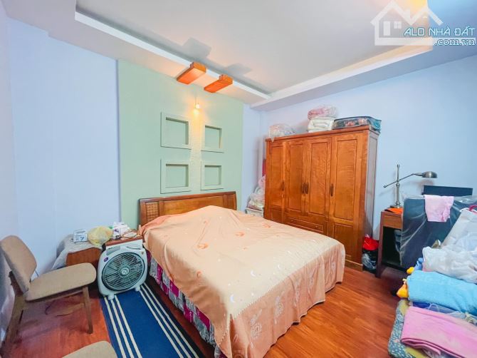 Bán nhà đẹp ở ngay Đường Láng, Đống Đa. DT50m, 5 tầng, MT5m6 Giá 10 tỷ - 4