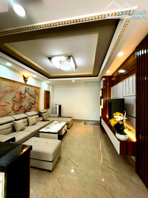 NHÀ ĐẸP ,NỘI THẤT HIỆN ĐẠI - KHU VIP Q. GÒ VẤP   GIÁ 12 TỶ - 4