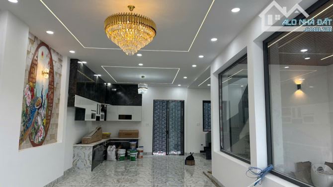 VILLA SIÊU ĐẸP GẦN HOÀN THIỆN TRONG KHU ĐÔ THỊ FIVE STAR 5 SAO GẦN CHỢ BÌNH CHÁNH - 4