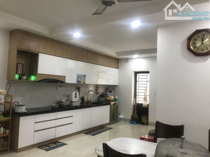 NHÀ 4 TẦNG, Đất 122,5m2 đường 7,5 mét gần Công Viên Thanh Niên , Đường Hoàng Dư Khương, - 4