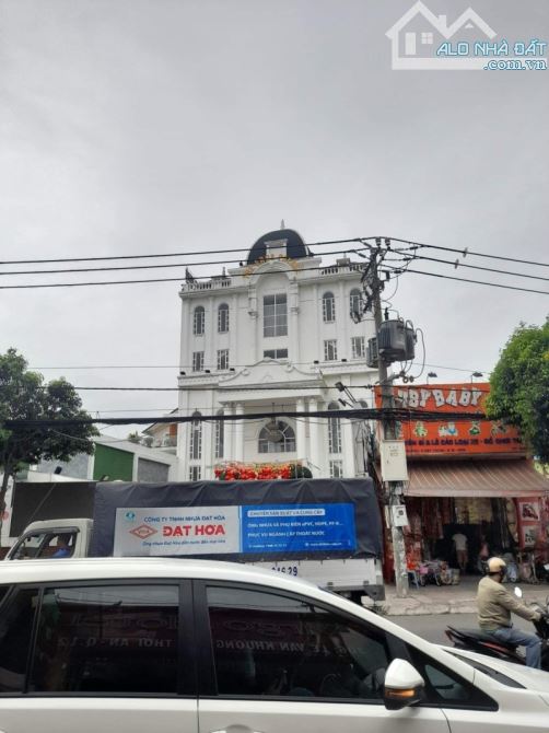 KHÁCH SẠN 6 TẦNG QUẬN 12, Mặt tiền đường Lê Văn Khương - 5