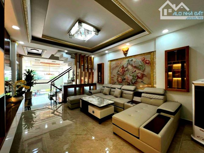 NHÀ ĐẸP ,NỘI THẤT HIỆN ĐẠI - KHU VIP Q. GÒ VẤP   GIÁ 12 TỶ - 5