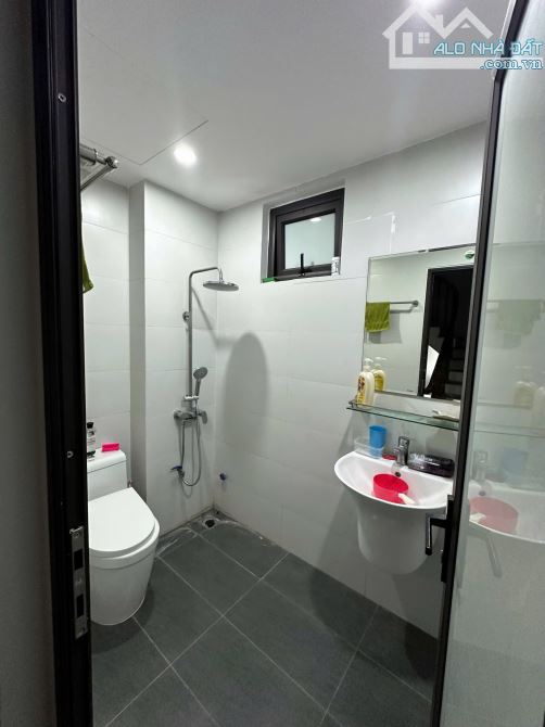 BÁN NHÀ BÁT KHỐI, DT 30.2M x 5 TẦNG, MT 6.18M, CHỈ 6 TỶ, NGÕ RỘNG, VỊ TRÍ SIÊU ĐẸP - 5