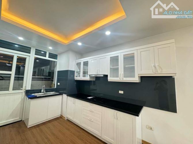 BÁN CĂN HỘ CHUNG CƯ LA KHÊ HÀ ĐÔNG, 3 NGỦ RỘNG ĐẸP LONG LANH, DT: 120M2, GIÁ: 4,58 TỶ - 5