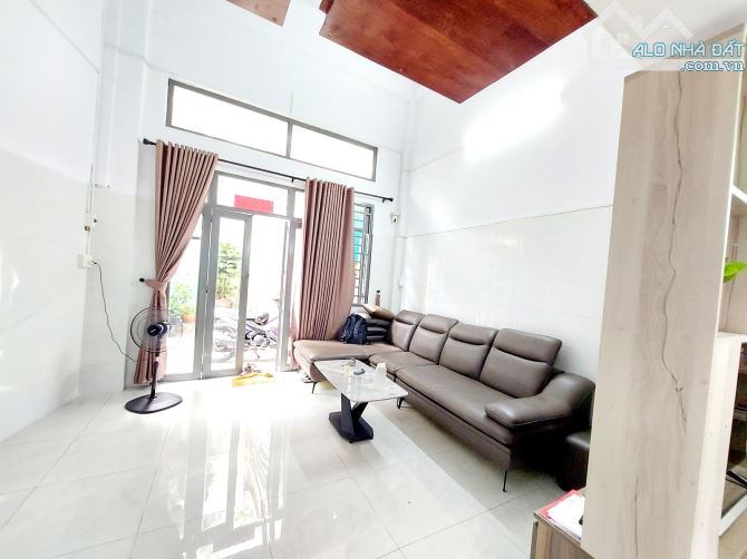 🏘🔥HẺM XE HƠI VÀO TẬN NHÀ, TRUNG TÂM Q11 MỚI ĐẸP - 2 TẦNG NỞ HẬU - 53 M2 - CHỈ 7.4 TỶ. - 5