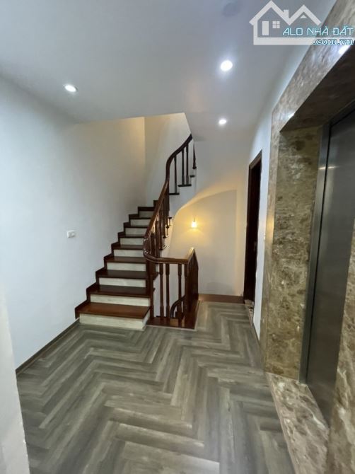 Phố Ngọc Thụy, Phân Lô 6 Tầng, Thang Máy, Gara, Thông Phố Hồng Tiến, Xách Valy Ở Luôn. - 6