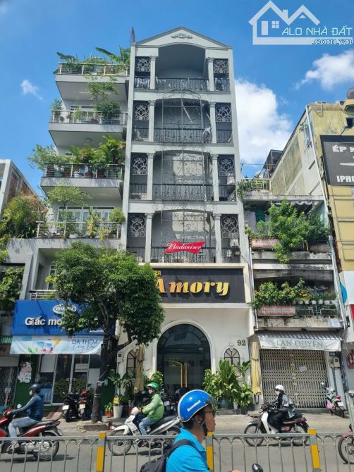 HOT Nhà mặt tiền Nguyễn Biểu P1 Q5, DT:6x18m, 6 Tầng+ TM, HĐT: 150tr, Giá:45Tỷ