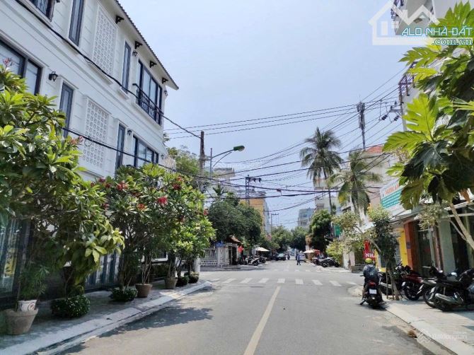 Bán nhà mặt tiền Nguyễn Hữu Huân - Tân Lập - Nha Trang( giá rẻ)