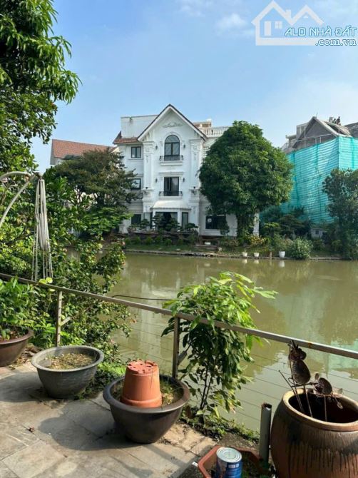 Nguyễn Văn Cừ, Hồng Tiến, Bồ Đề, Long Biên. Nhà 6 tầng thang máy, Ô tô vào nhà, Giá 9.8 tỷ - 1
