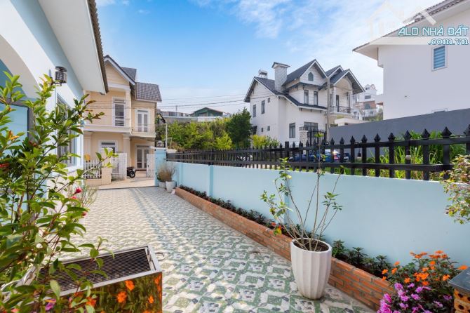 BÁN CĂN BIỆT THỰ NAM HỒ🏠200M²- 10,5 TỶ-🚘PHƯỜNG11- ĐÀ LẠT - 1