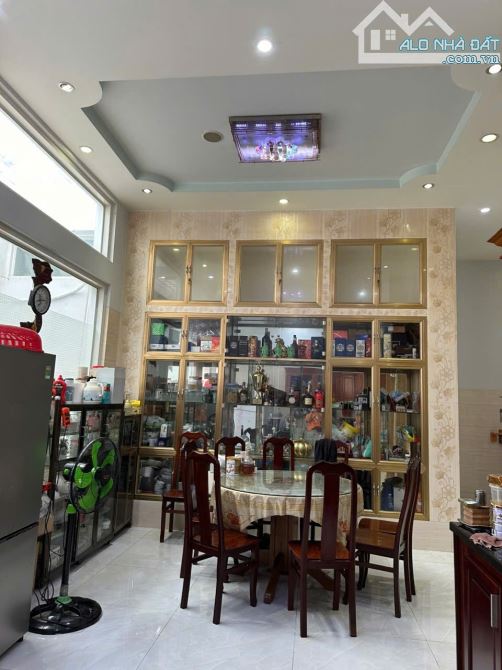 Bán biệt thự 10x21 phường Tân Hiệp, gần BigC - 1