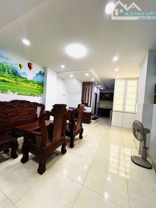 Hẻm 6m Thông Đường Trương Phúc Phan - Thuận tiện di chuyển HL2 và Lê Văn Quới - 3 lầu 🏠 - 1