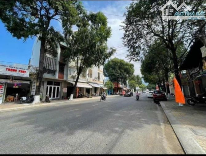 Bán lô đất 360m2 ngang 20met mặt đường Nguyễn Đức Cảnh, Phước Long, Nha Trang - 1