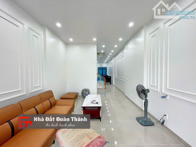 60m2 nhà xây mới độc lập thang máy tuyến 2 Lê Hồng Phong - 1