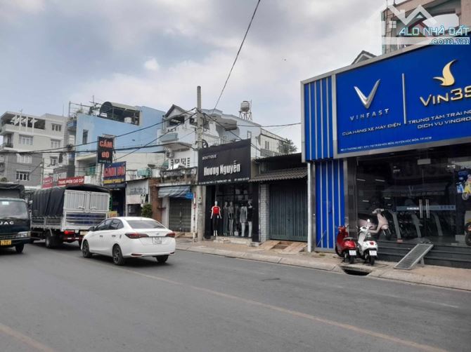 Bán nhà 2 mặt tiền kimh doanh Lý Thường Kiệt, Thị trấn Hóc Môn, 230m2,  10 tỷ - 2