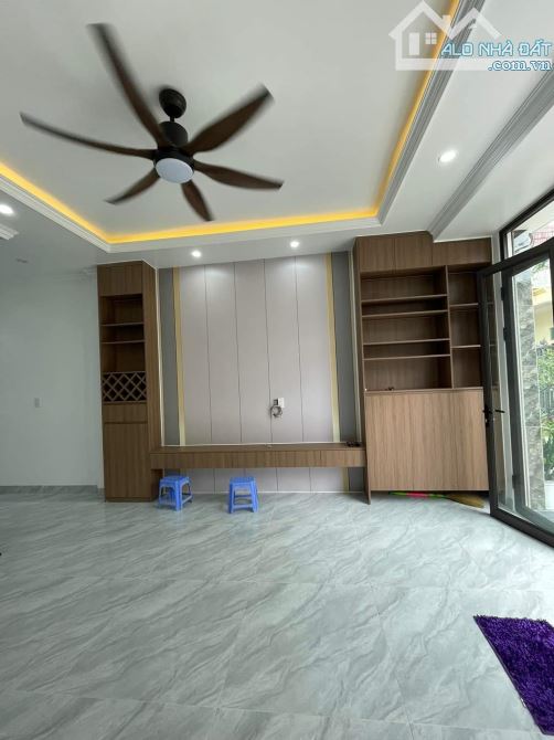 Bán nhà 3 tầng, đội văn, trại chuối, hồng bàng, giá 3,2 tỷ, 52m2 - 2