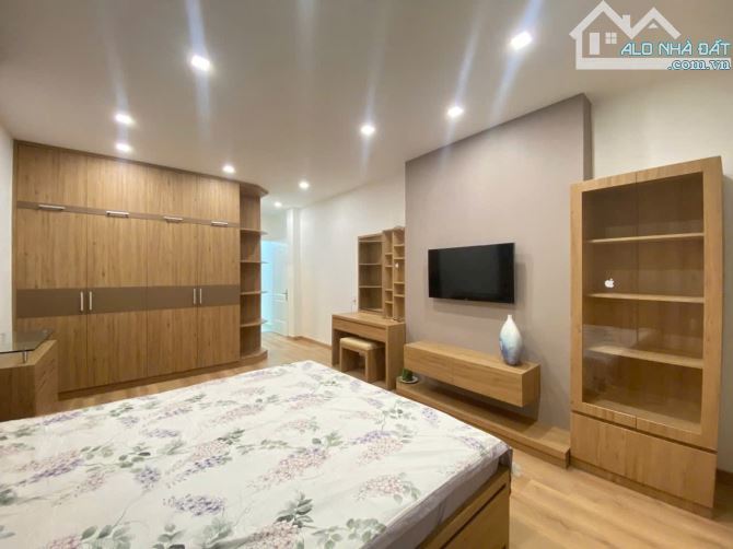 Nhà phố 1806 Huỳnh Tấn Phát, 4 tầng, hơn 6 tỷ, full nội thất xịn xò - 2