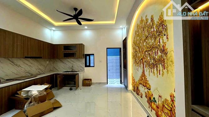 NHÀ MỚI XÂY 106m2  NGAY KHU CÔNG NGHIỆP CẦU TRÀM CÁCH CHỢ BÌNH CHÁNH 5KM - 2