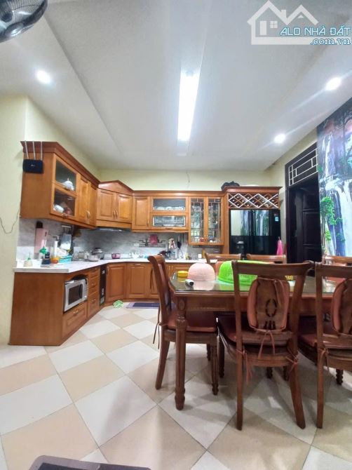 Mặt phố Quang Trung - Hà Đông - Diện tích 50m2 x 5 tầng - Vỉa hè kinh doanh - 21.5 tỷ. - 2