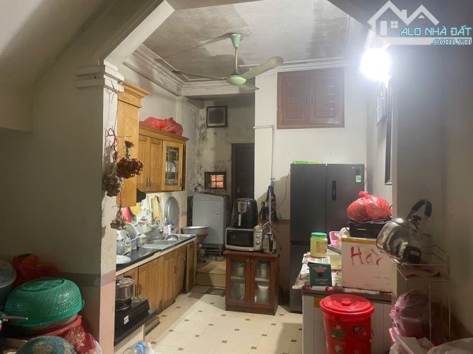 BÁN! Nhà Phân Lô Phố Hoa Bằng, Cầu Giấy 68m2, 5T, 10 tỷ, Ô Tô Đỗ Cửa, Sau QH Ra Mặt Phố. - 3
