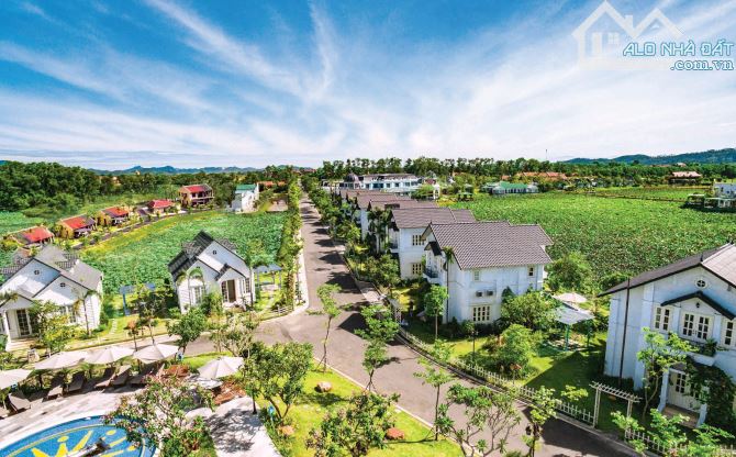 (Cực hiếm) Đất 132m2 gần Vườn Vua Resort, 100% thổ cư, gió sông Đà rì rào - chỉ 410 triệu - 3