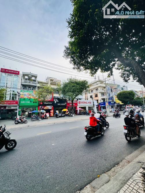 Cho Thuê Mặt Tiền Shop Quần Áo , Quận 10 . - 4