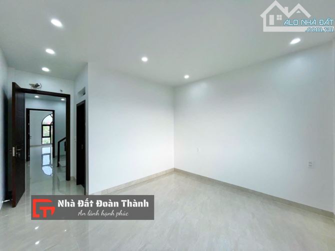 60m2 nhà xây mới độc lập thang máy tuyến 2 Lê Hồng Phong - 4