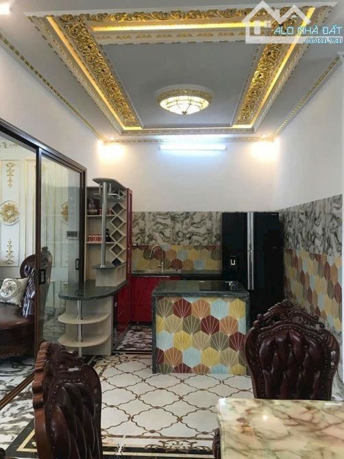 [TIN NÓNG] CHỈ 5,8 tỷ: SIÊU PHẨM ở gần NÚI và CHỢ HÒA KHÁNH ĐÀ NẴNG: 7,5x20m - 4 TẦNG 4 PN - 5