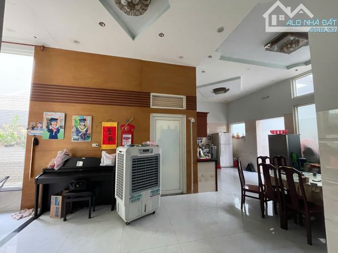 Bán biệt thự 10x21 phường Tân Hiệp, gần BigC - 5