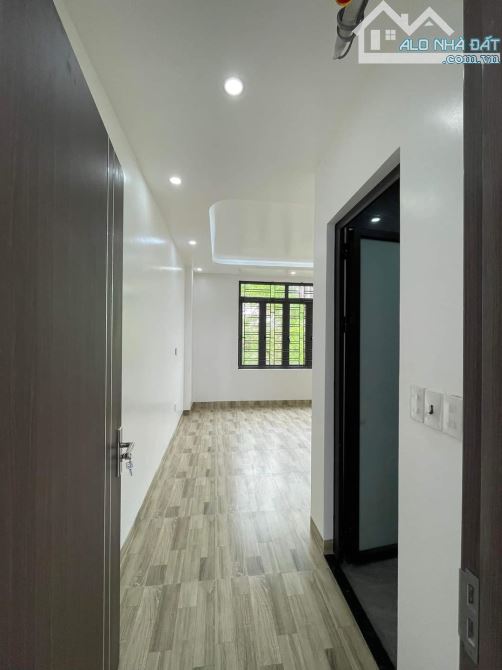 Bán nhà 3 tầng, đội văn, trại chuối, hồng bàng, giá 3,2 tỷ, 52m2 - 9