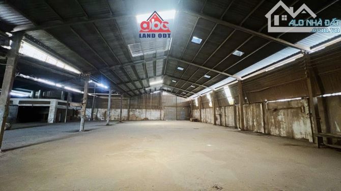 Cho thuê nhà xưởng ngay ql1A , 1500m2.P.Tân Hoà . Chỉ 30tr/tháng.