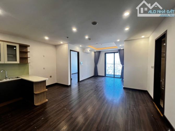 Cho thuê căn 2PN 2WC Hoàng Huy Commerce có điều hòa + bếp + rèm giá 7.5 triệu/tháng