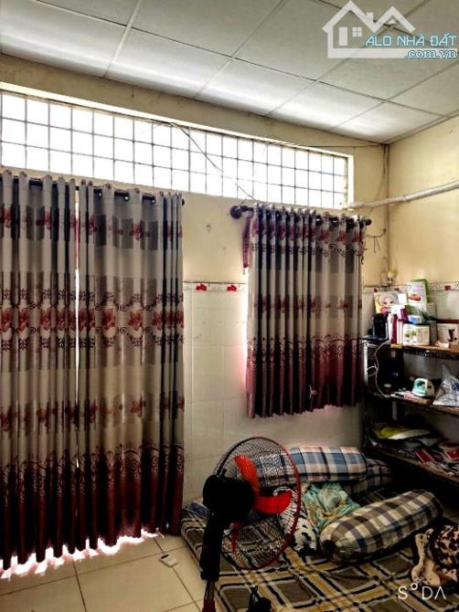 BÁN NHÀ HẺM XE TẢI TRỊNH ĐÌNH TRỌNG 67M2, TÂN PHÚ- NGANG ĐẸP 4M,3PN- GIÁ HƠN 6 TỶ- CÒN TL. - 1