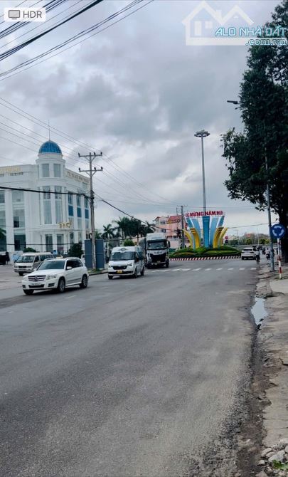 Bán nhà 1 trệt 2 lầu mặt tiền đường Trần Hưng Đạo Phường Phú Thuỷ TP Phan Thiết - 1