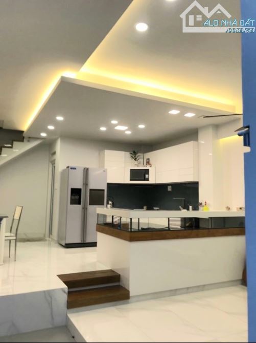 Gần Mặt Tiền, Hẻm Ô Tô, 50m2, Ngang 6.1m, 4 Tầng  Nguyễn Bỉnh Khiêm, P.1, Gò Vấp. - 1