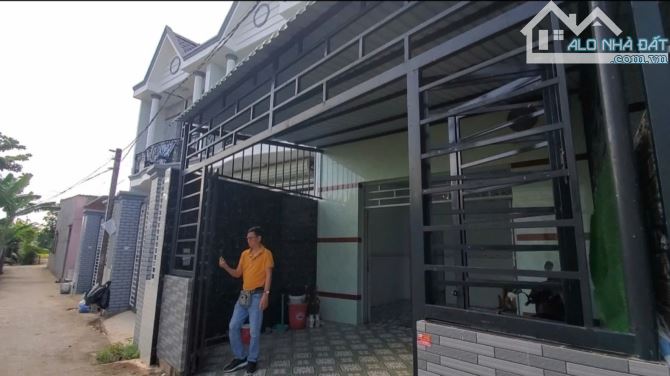 Bán nhà Cần Giuộc, 5x17 (85m2 sàn), cấp 4, hẻm xe hơi, 1.x tỷ, gần ĐT 835, Đinh Đức Thiện - 1