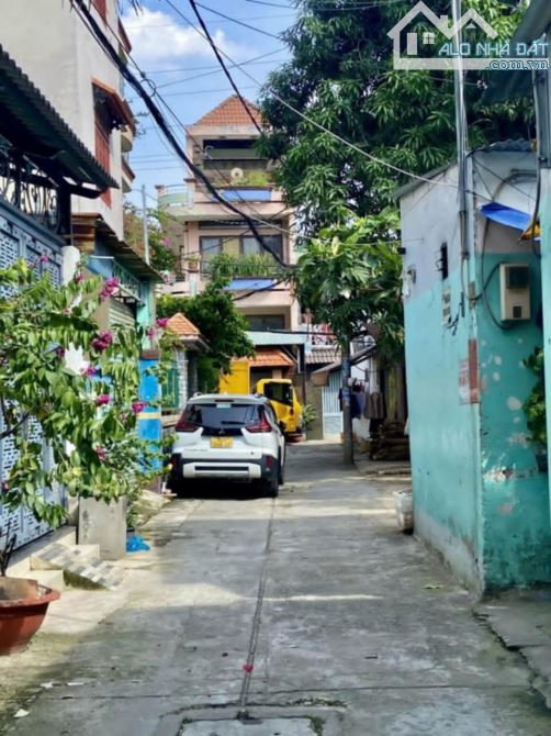 Nguyễn Sơn, Tân Phú, 52m2, 2 Tầng, 4m x13m, chỉ 5 tỷ 5 - 1