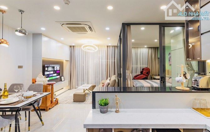 Cần bán căn hộ Hùng Vương Plaza Quận 5.DT 120m2, 3PN. Giá 6.2 tỷ sổ hồng L9 - 1