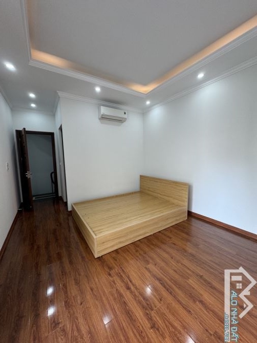 NHÀ PHỐ HOA LÂM LONG BIÊN, NỘI THẤT ĐẸP MÊ LY CHỈ VIỆC ĐẾN Ở NGAY - 1