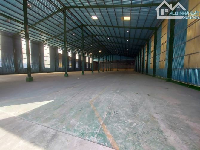 Cho thuê kho xưởng Quốc Lộ 1A, Long An,diện tích: 1.400m2,giá : 55k/m2 - 1